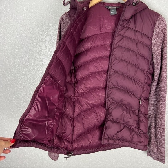 Outdoor Research Plaza Hoodie Jacket, Pinot S - Duck Down, Puffer, Purple Wine - Picture 6 of 16
